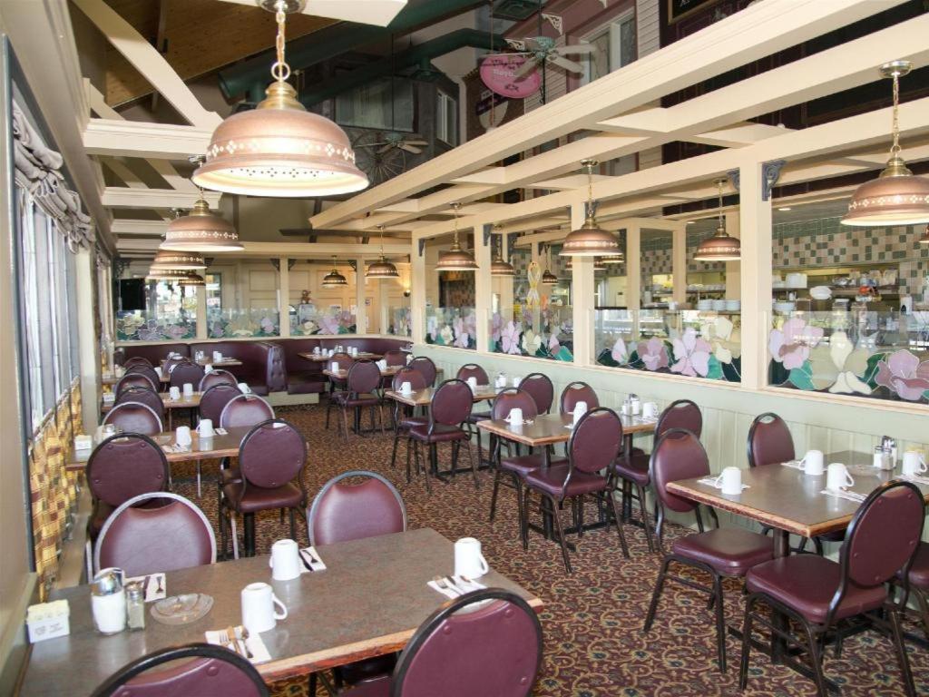 Canadas Best Value Inn Whitecourt Luaran gambar
