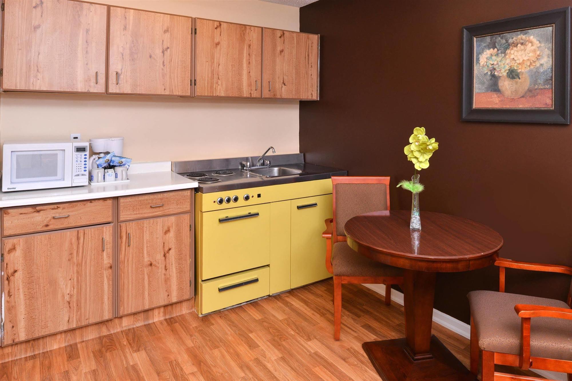 Canadas Best Value Inn Whitecourt Luaran gambar