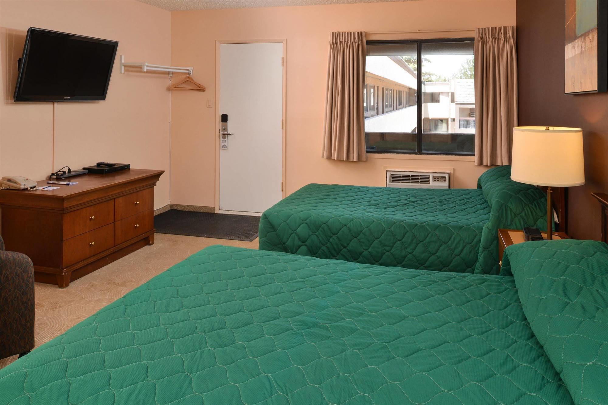 Canadas Best Value Inn Whitecourt Luaran gambar